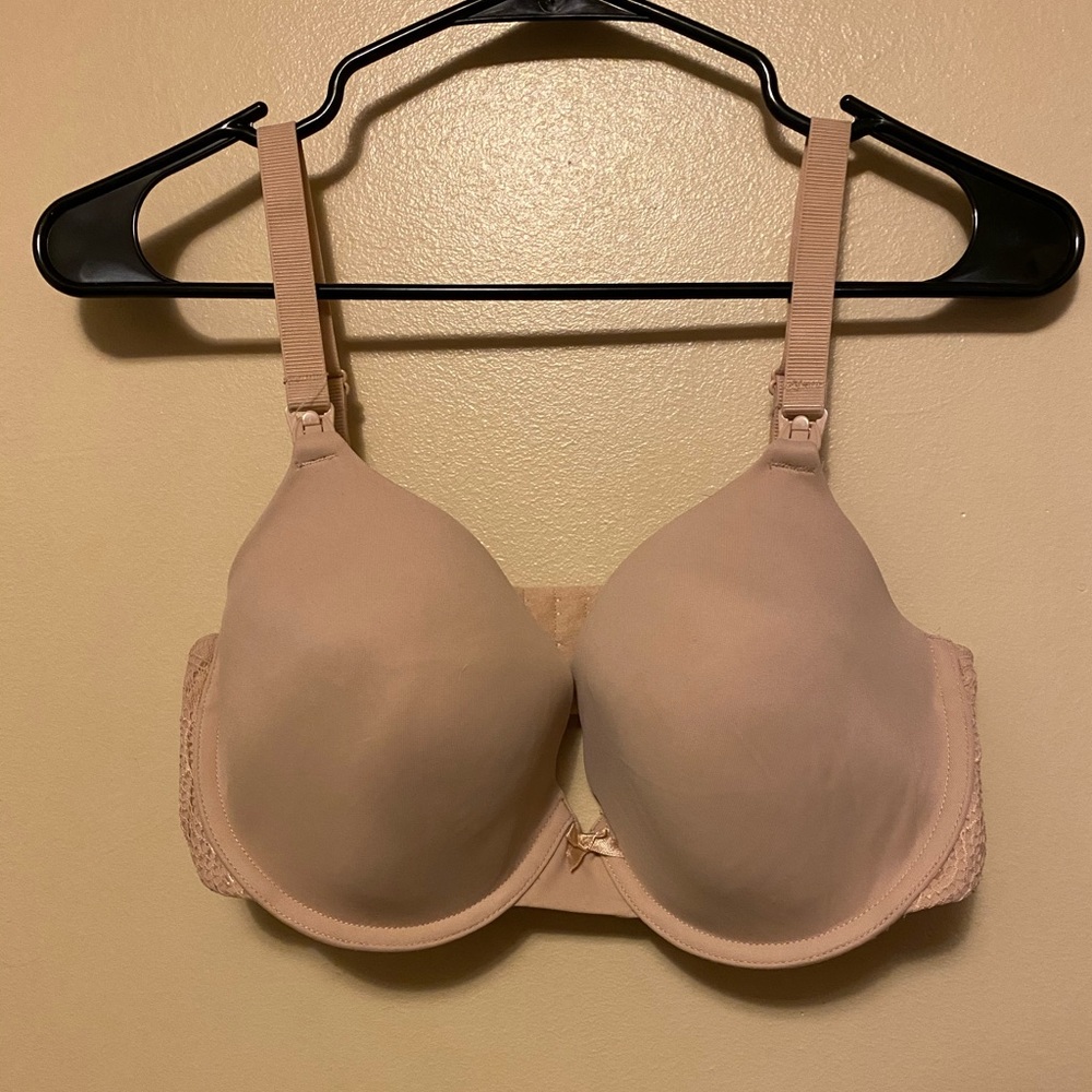 Motherhood Maternity Bra